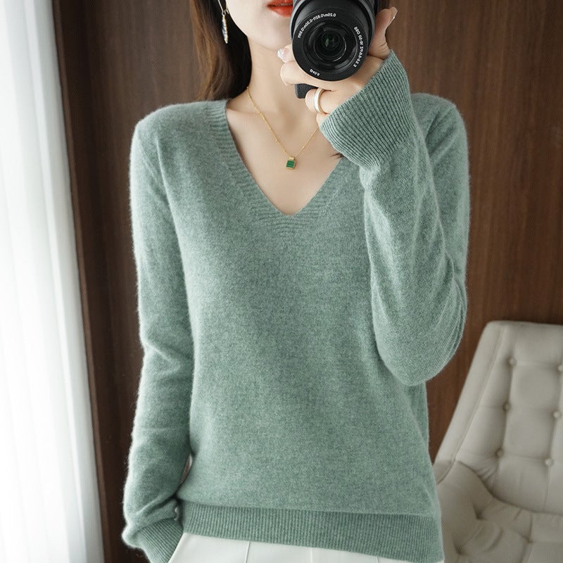 2025 Spring New Pure Color V Neck Knitted Bottoming Shirt Pullover Slimming Look Sweater Thin Style Western Style Inner Wear - Image 1