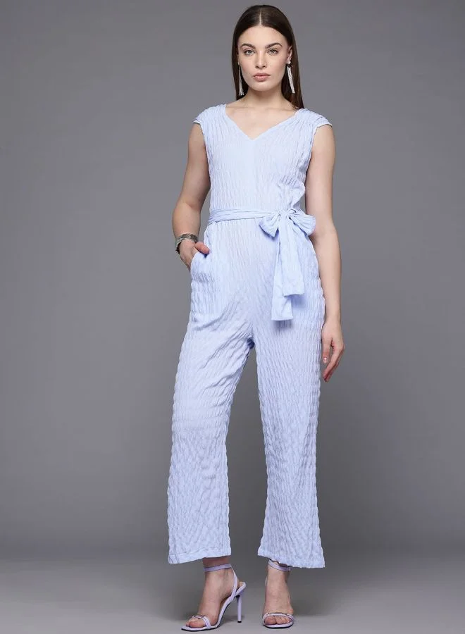 Women Regular Fit Textured V-Neck Jumpsuit