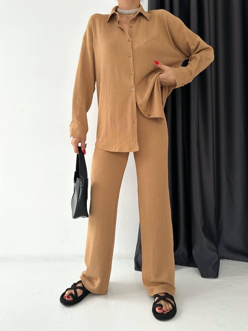 Escbutik Women's Elastic Waist Wrinkled Fabric Trousers Shirt Set of 2 - Image 1