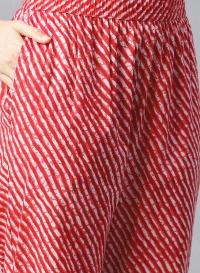Yuris Women Red Ethnic Motifs Yoke Design Regular Gotta Patti Pure Cotton Kurta with Trousers  With Dupatta - Image 5