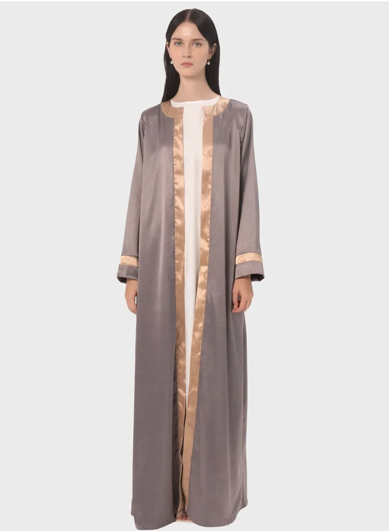 Demure Stripe Detail Abaya