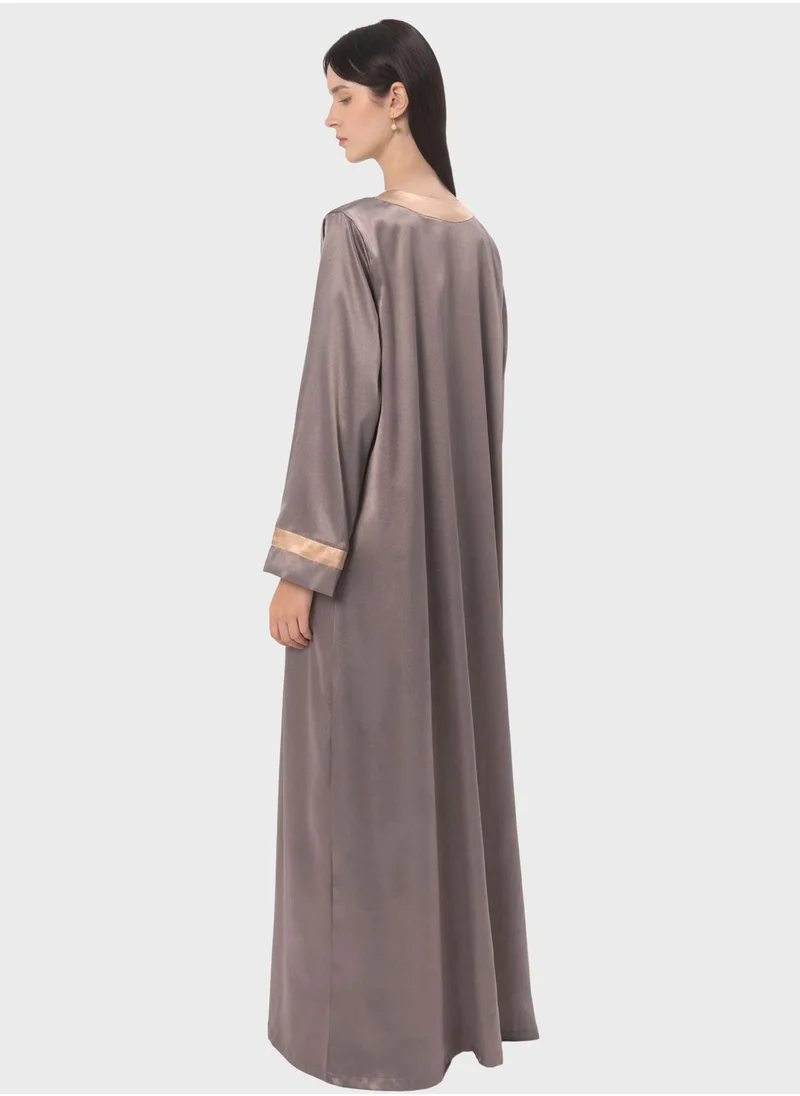 ديميور Stripe Detail Abaya