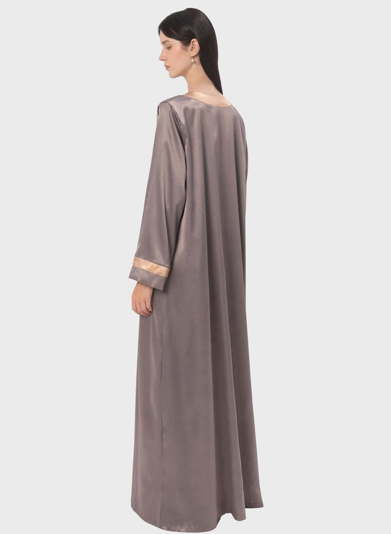 ديميور عباية بتفاصيل مخططة - Image 2