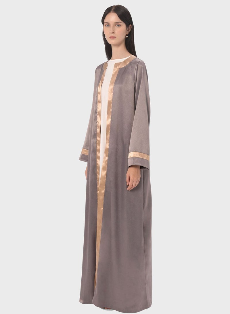 ديميور عباية بتفاصيل مخططة - Image 3