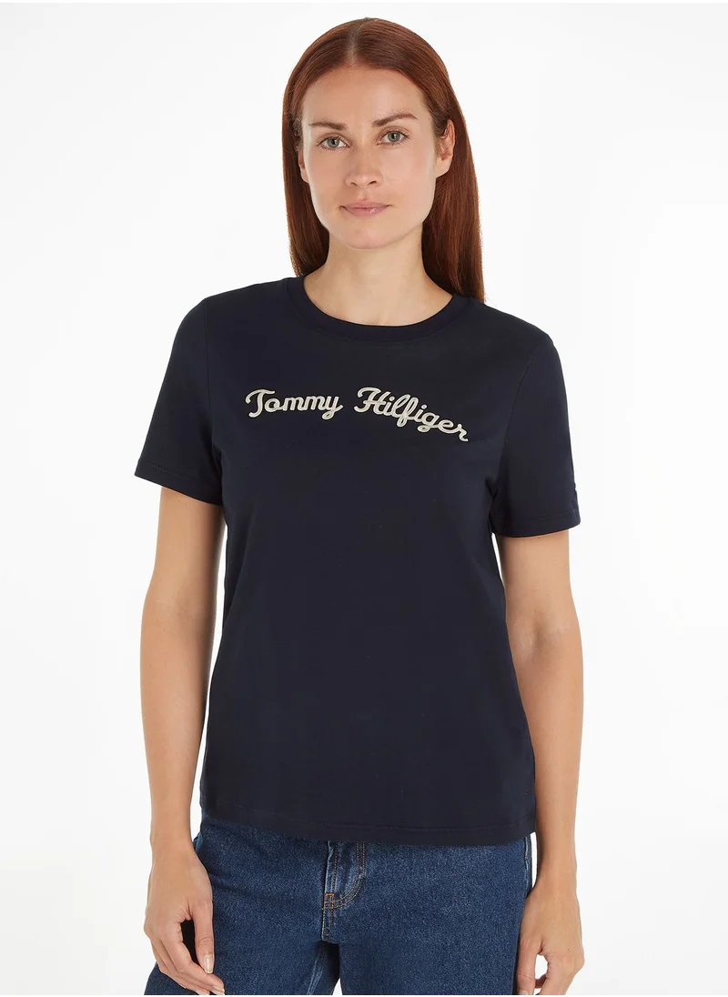 TOMMY HILFIGER Crew Neck Logo Detail T-Shirt