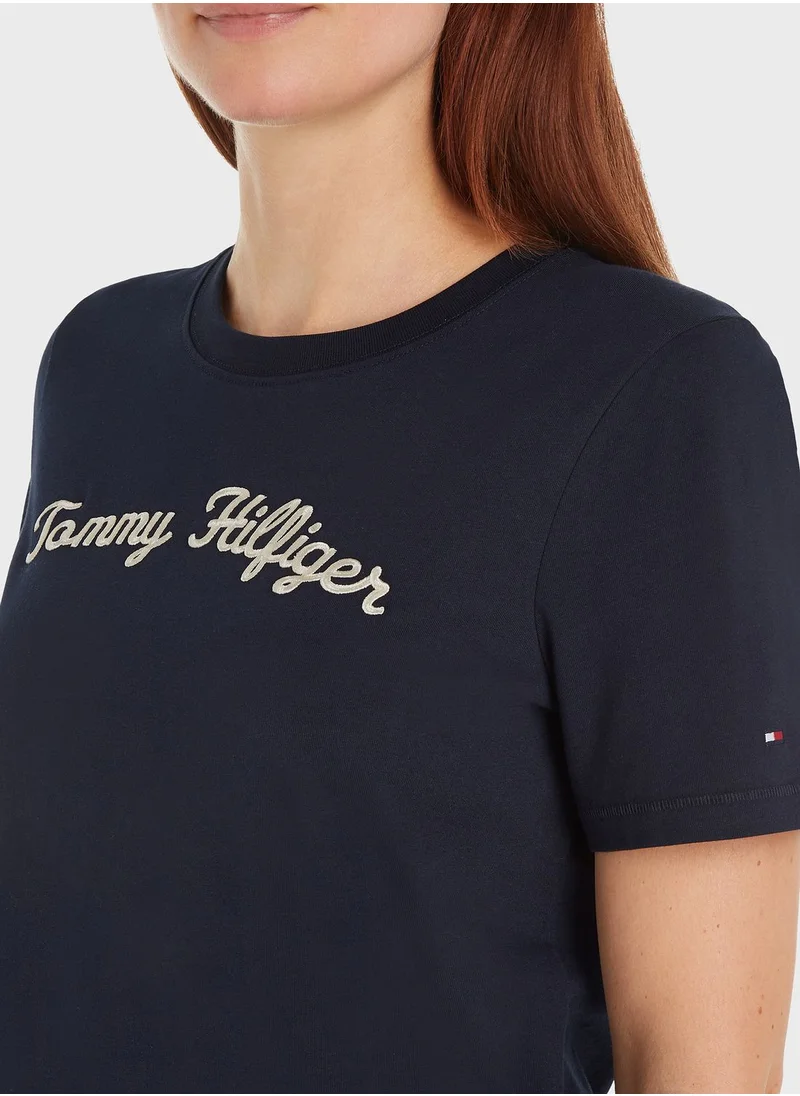 TOMMY HILFIGER Crew Neck Logo Detail T-Shirt