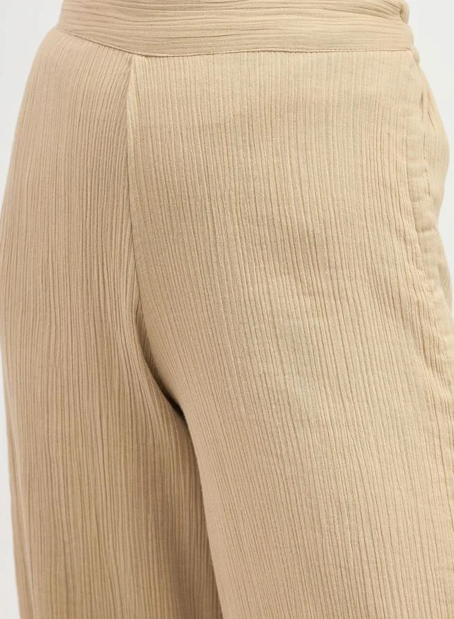 Styli Textured High Rise Wide Leg Pants with Buttons Detail