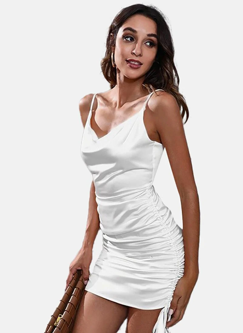 يونيكي White Ruched Sheath Mini Dress