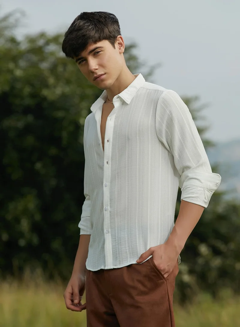 Campus Sutra Men's Daisy White Ridge-Striped Shirt