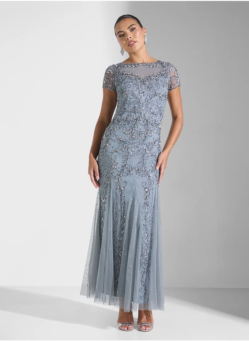 نمشي x Embellished Evening Dress