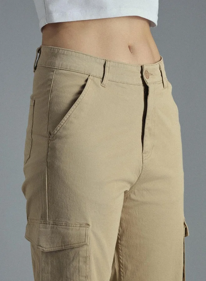 HIGH STAR Women's Khaki Cotton Blend Solid Pattern Full Length Cargo Relaxed Trouser