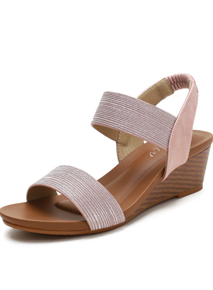 KUYING Sandals Are A Versatile Summer Item  - Image 1