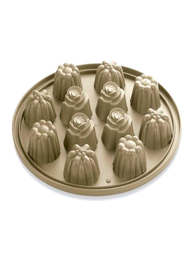 Pampered Chef #1613 Silicone Floral Cupcake Pan