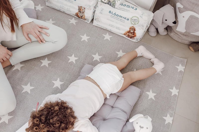 Bloomies Premium Baby Diapers Size 2,3,4, Counts 22,40,66,120, Wetness Indicator Eco-friendly and Hypoallergenic Ultra-soft Nappy Diaper Skin Friendly, Leakage Protection,100% Organic Natural Bamboo - Image 4