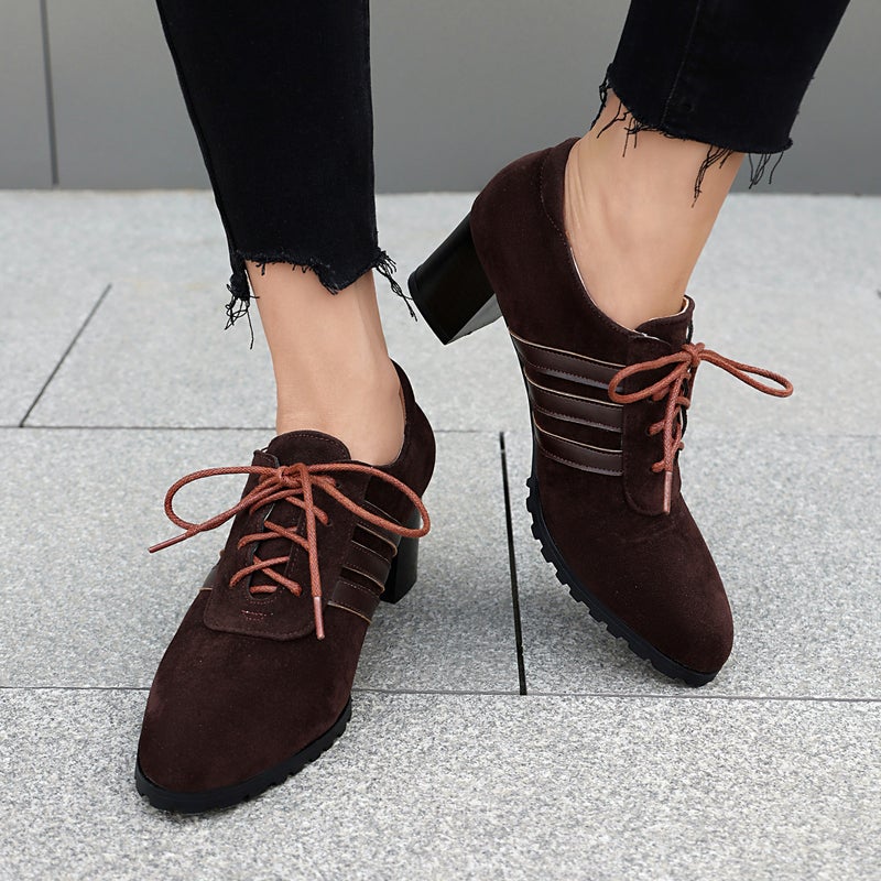 In The Autumn Of Retro Round Head Suede 40-43 Plus Size Front Lace-Up Mid-Mouth Shoes - Image 3