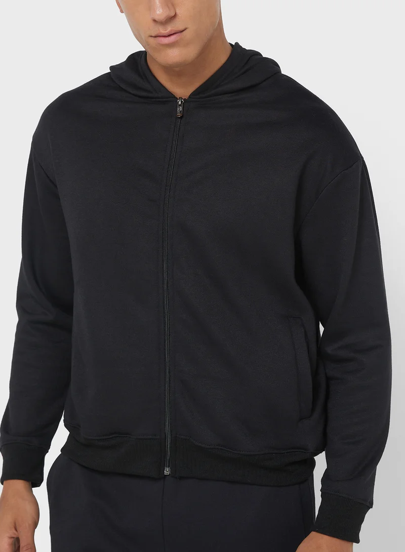 سفنتي فايف بيسيكس Essential Oversize Zip Through Hoodie