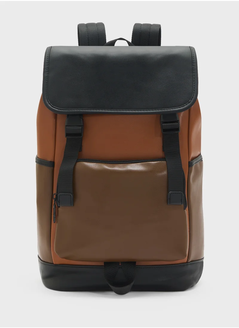 Robert Wood Casual Backpack