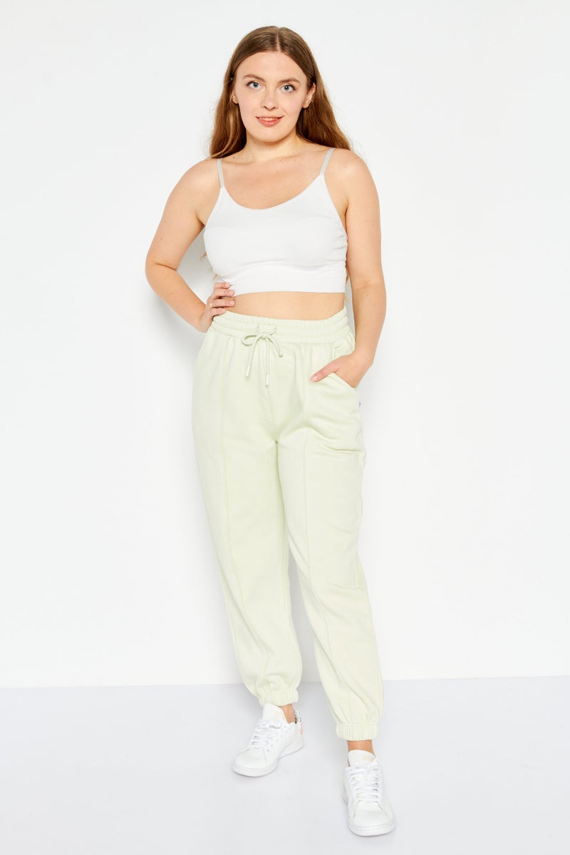 Levi's Women Regular Fit Solid Jogger Pants, Light Green  - Image 2