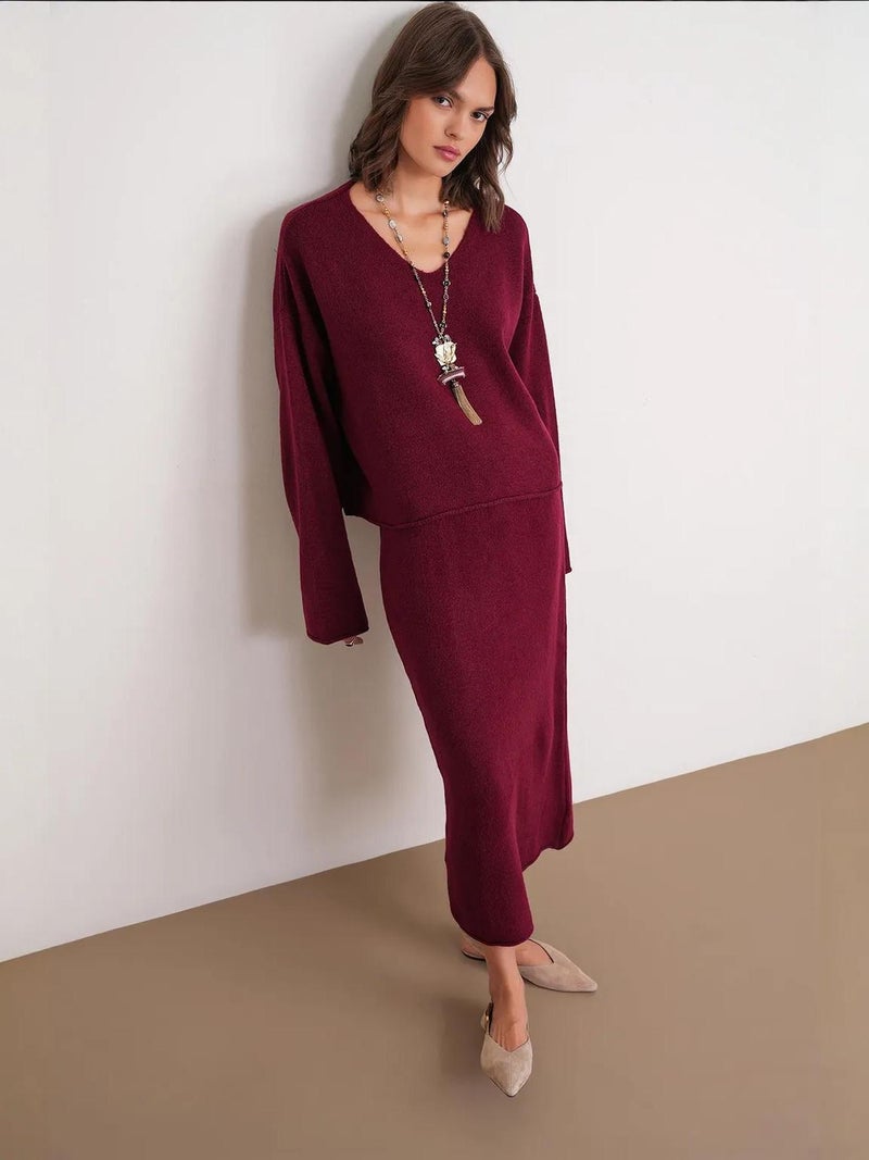 Mixray V-neck Knitwear Sweater & Skirt Co-ord Set - Image 4