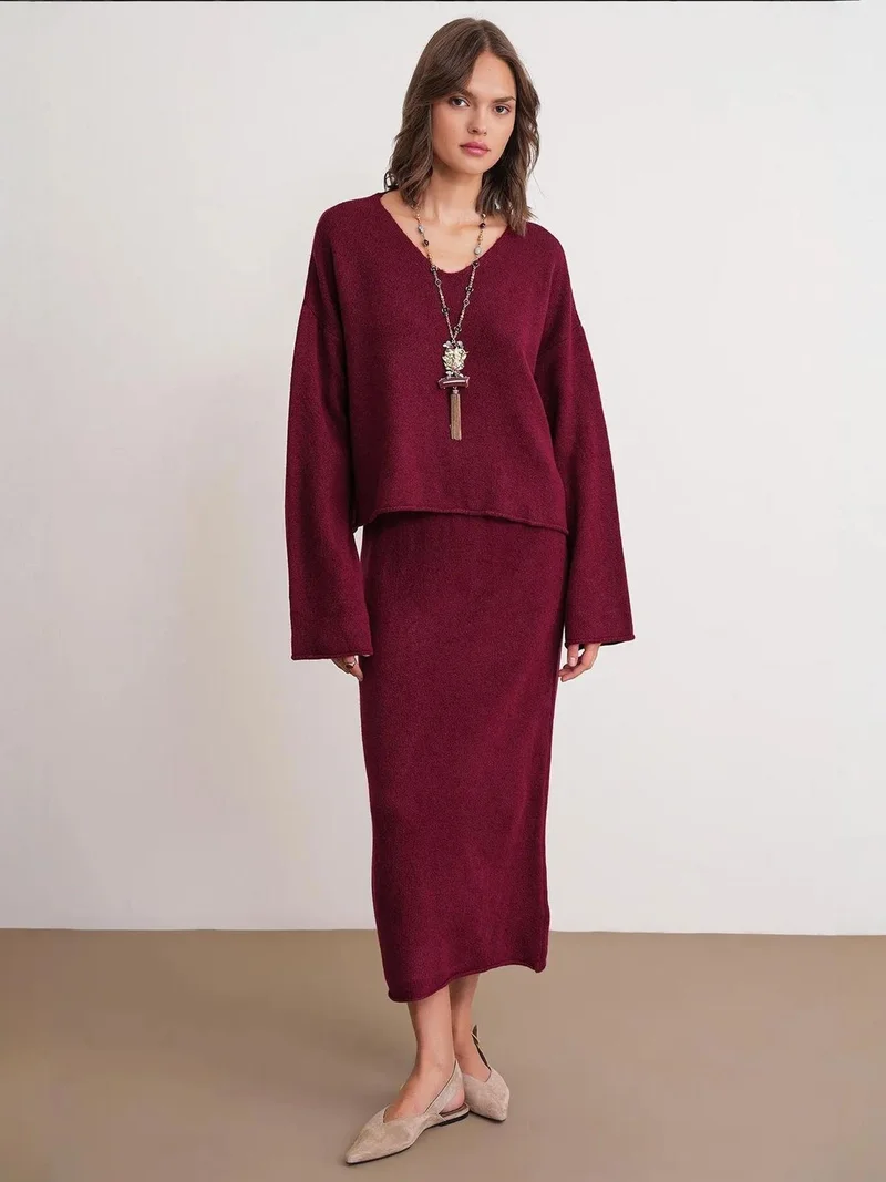 Mixray V-neck Knitwear Sweater & Skirt Co-ord Set
