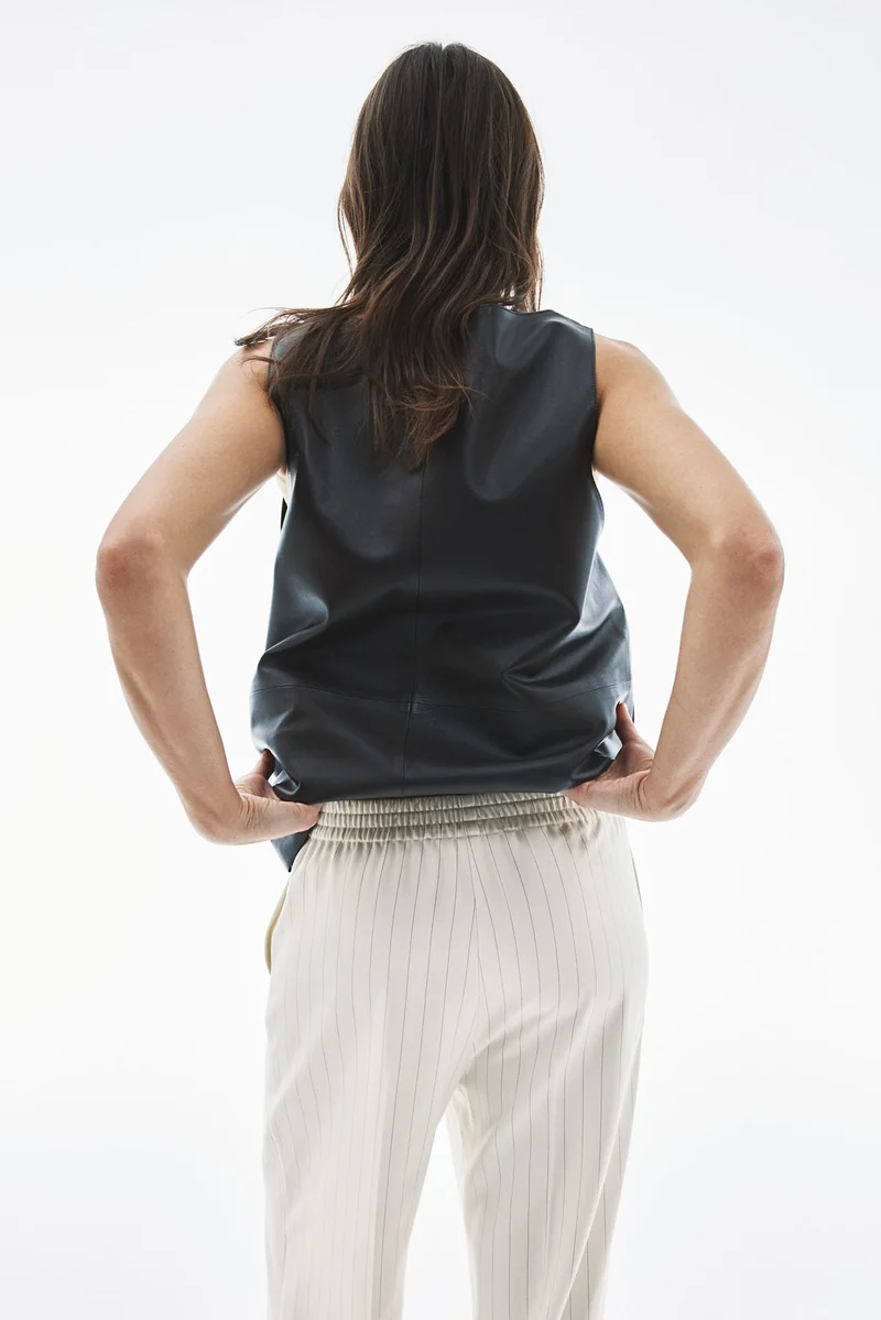 اتش اند ام Wide crease-detail trousers