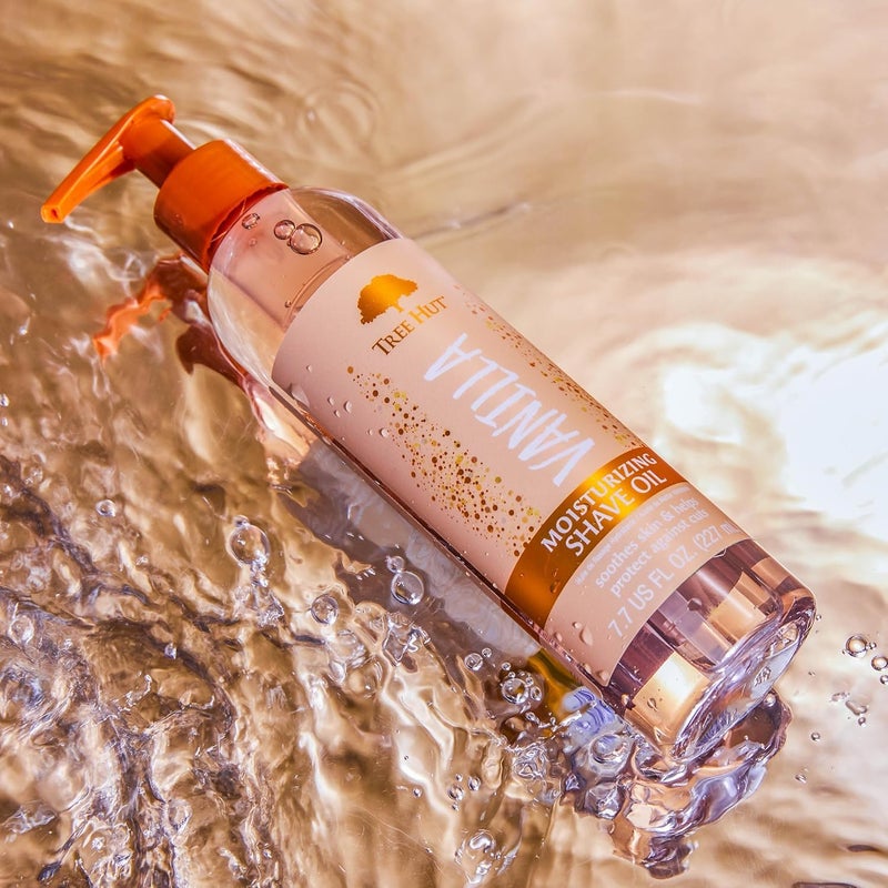 Tree Hut زيت حلاقة مرطب من تري هات سانتال هاز، تركيبة جل إلى زيت، حاجز مرطب فائق للحصول على حلاقة قريبة وناعمة، لجميع أنواع البشرة، 7.7 أونصة سائلة، العطر: فانيلا - Image 2