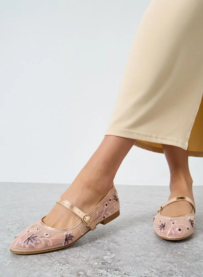 ستايلي حذاء ماري جين شبكي مطرز