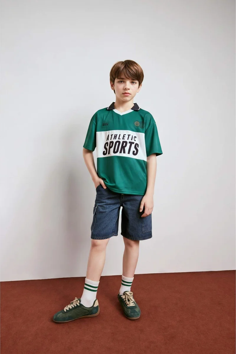 ديفاكتو Boy Oversize Apache Collar Polo T-Shirt