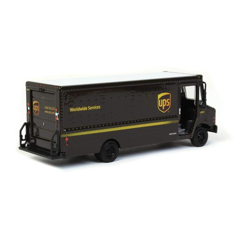 Greenlight 33170-C H.D. Trucks Series 17-2019 Package Car - United Parcel Service UPS 1:64 Scale - Image 3