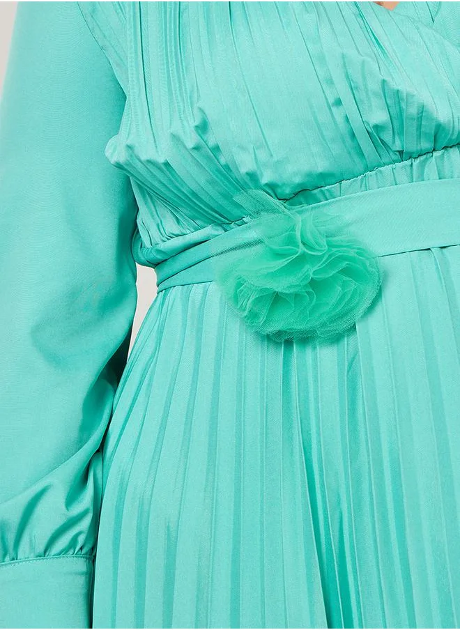 ستايلي Pleated Long Sleeve Dress