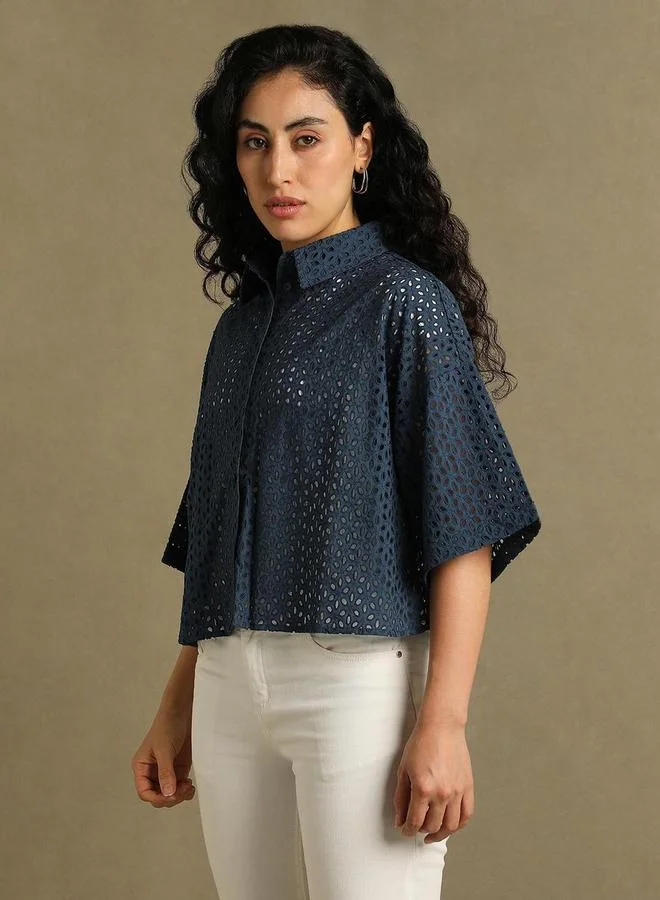 دينيس لينغو بلوزة مخططة واسعة بأزرار غلق وأكمام طويلة