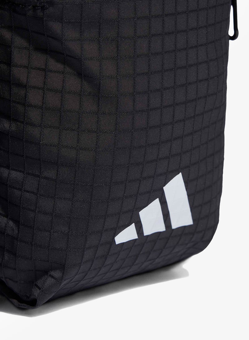 اديداس حقيبة ظهر أساسية للعودة إلى الحرم الجامعي - Image 5