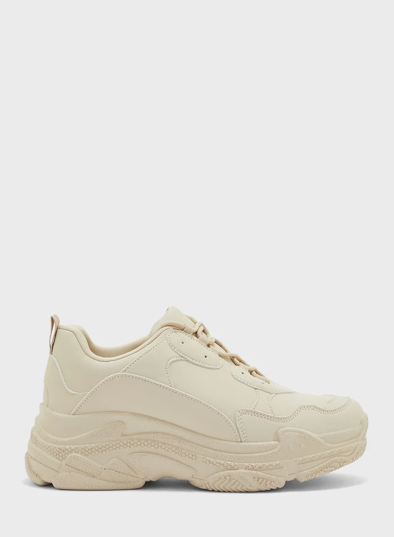 Ginger Tonal Pattern Lace Sneaker