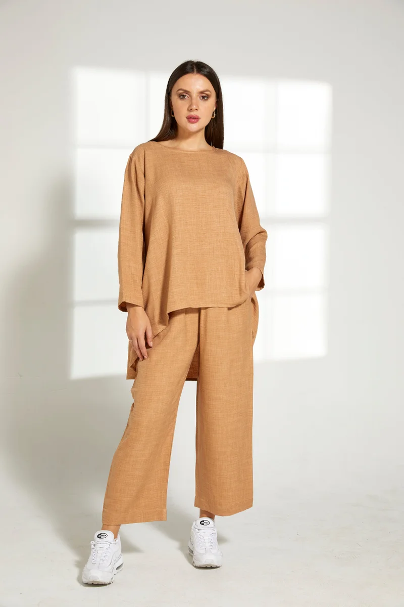 Moistreet Asymmetric Boat Neck Top & Pants Set