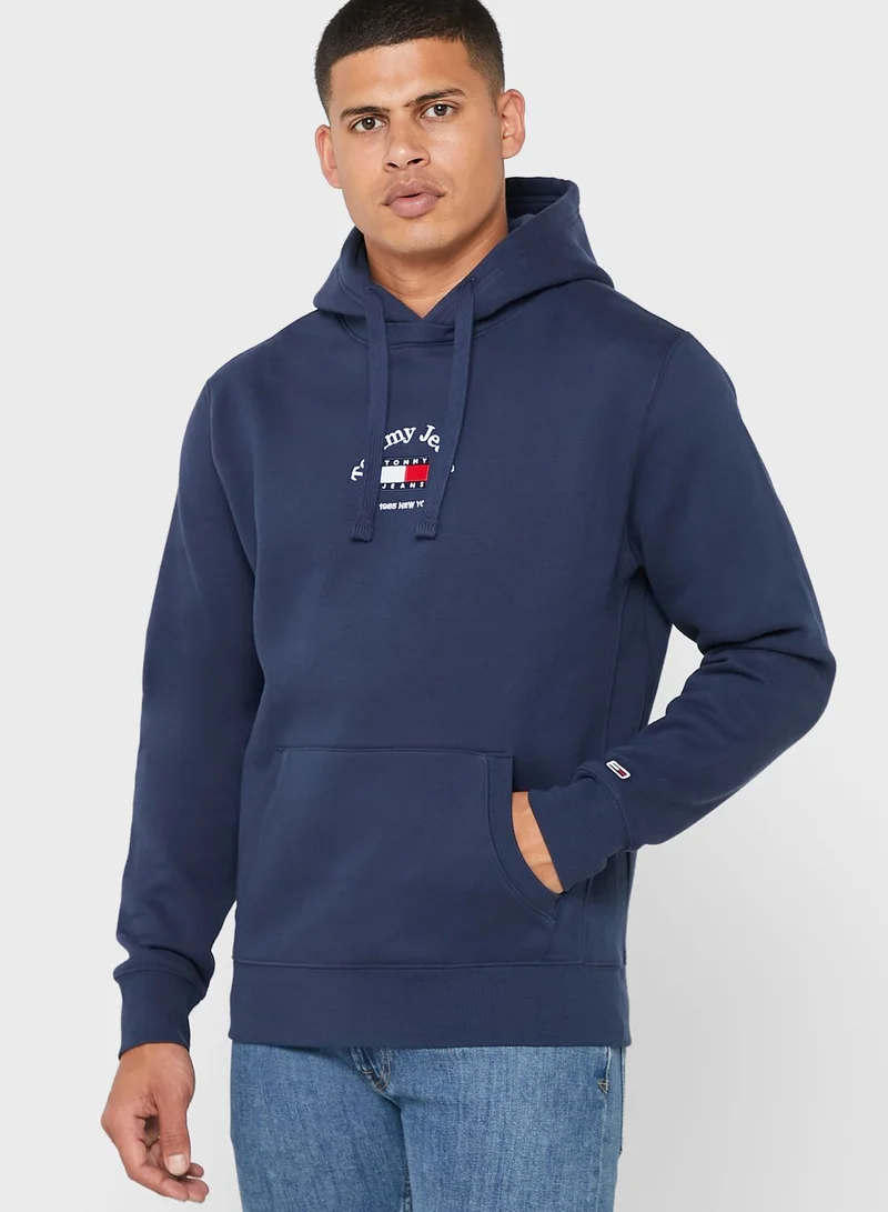 TOMMY JEANS Logo Hoodie