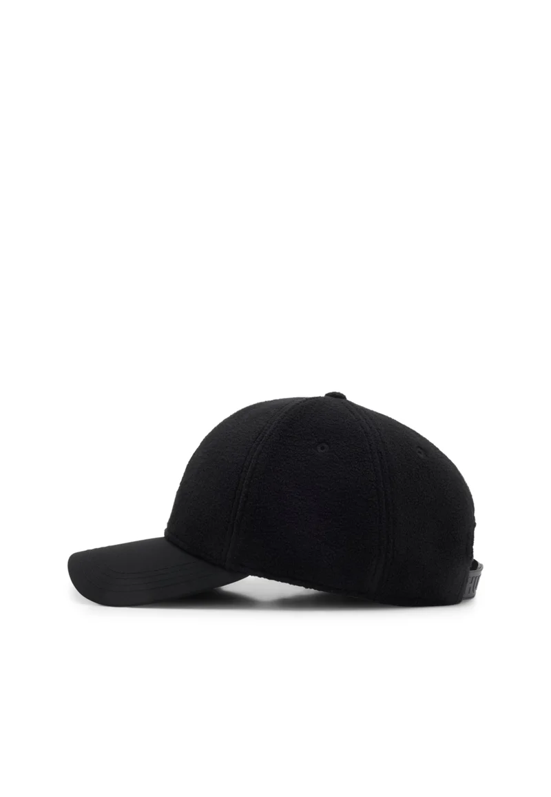 HUGO Fleece cap with embroidered logo