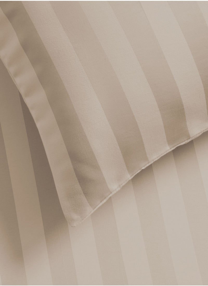 Queen Microfiber Sheet Set, Queen Size 3 Pieces, Hotel Stripes Design - pzsku/ZB4CBC10FE16739ECA1D3Z/45/_/1704524760/22cc070a-9076-492b-a862-e980076b49bf