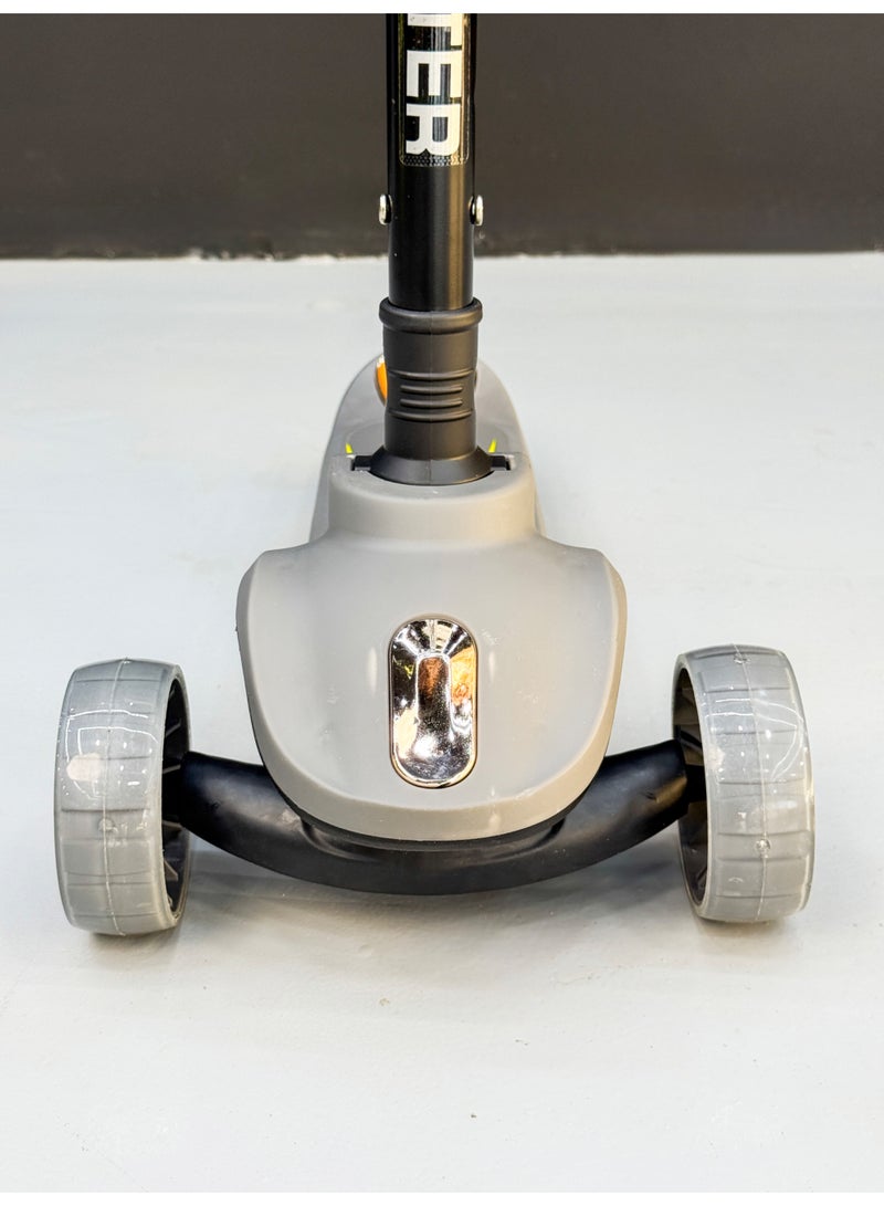 3-Wheel Light-Up Kids Scooter with Music - Foldable & Height Adjustable (Ages 2-10) - Image 3