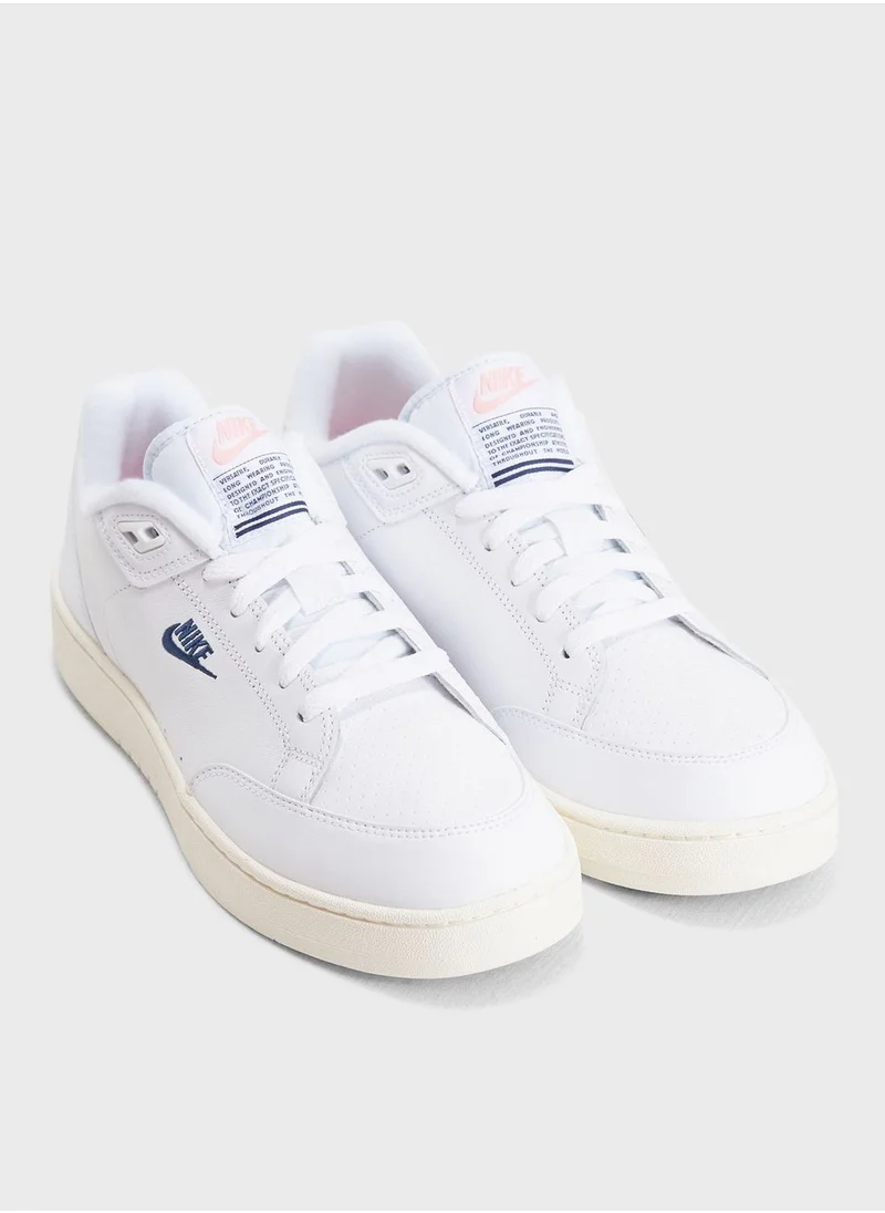 Nike Grandstand II