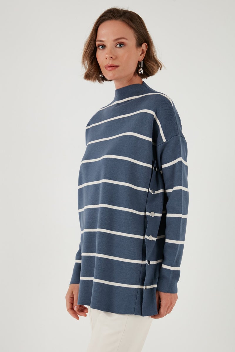 Lela Striped Stand Collar Oversize Knitwear Sweater Women's Sweater 4615197Y  - Image 5