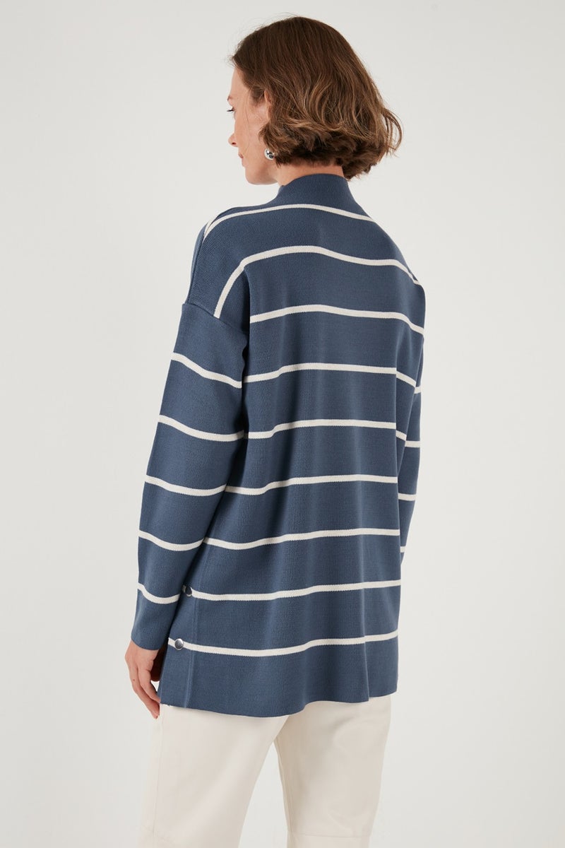 Lela Striped Stand Collar Oversize Knitwear Sweater Women's Sweater 4615197Y  - Image 2