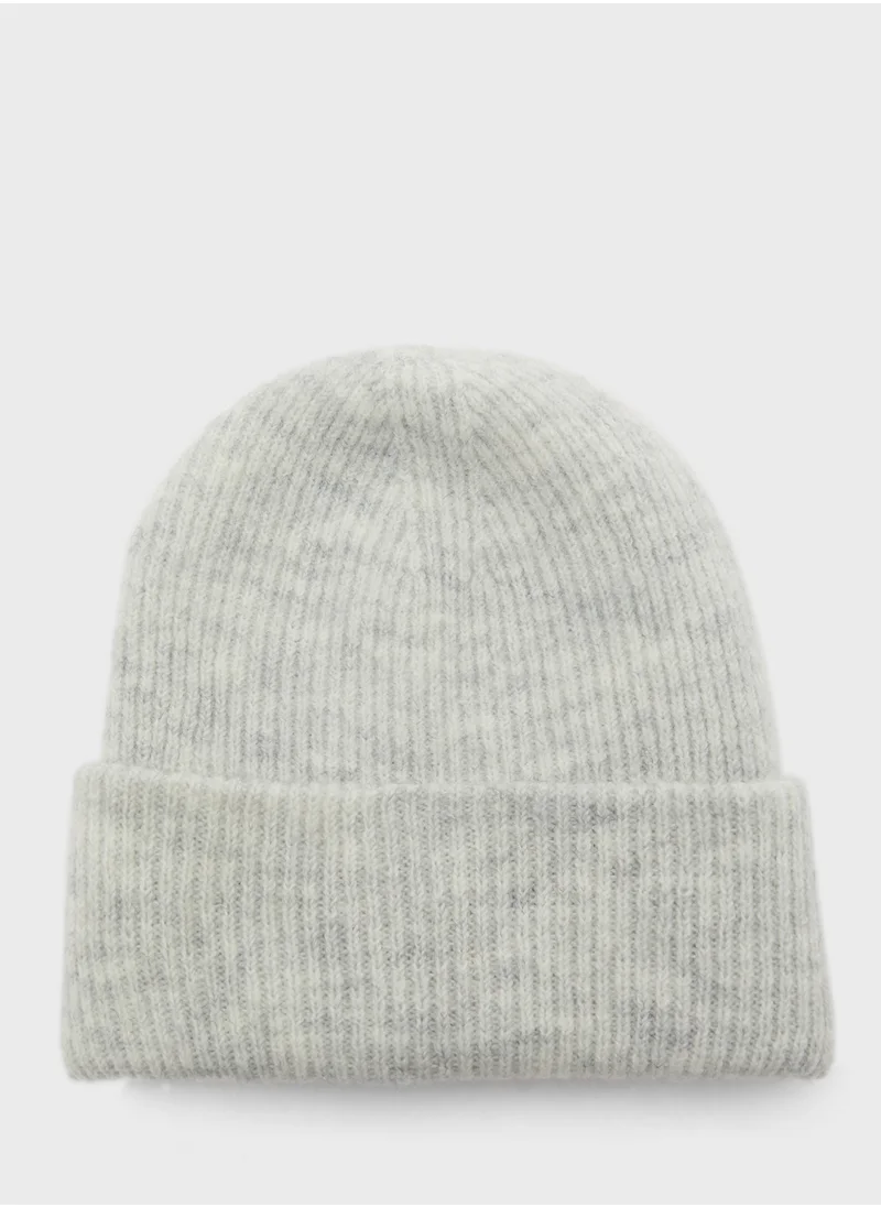 American Eagle Essential Bestie Knitted Beanie