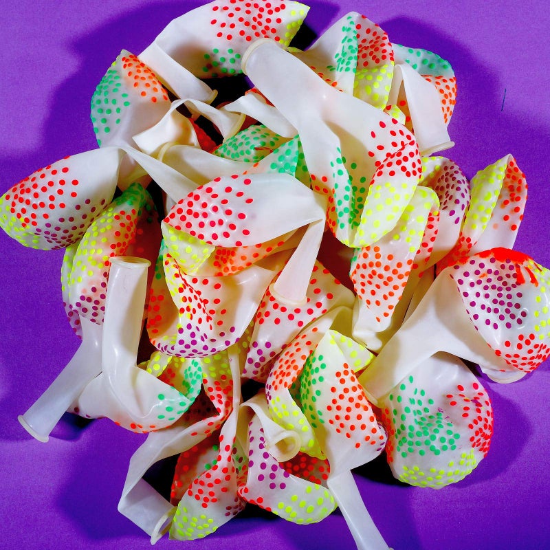 Skylety 32 Pcs Glow in The Dark Party Supplies Christmas Neon Party Favors with 25 Fluorescent Balloon 6 Rolls 98.4 ft UV Blacklight Luminous Tape 14.4 ft Neon Streamer Garland for Adults(Clear Dot) - Image 5