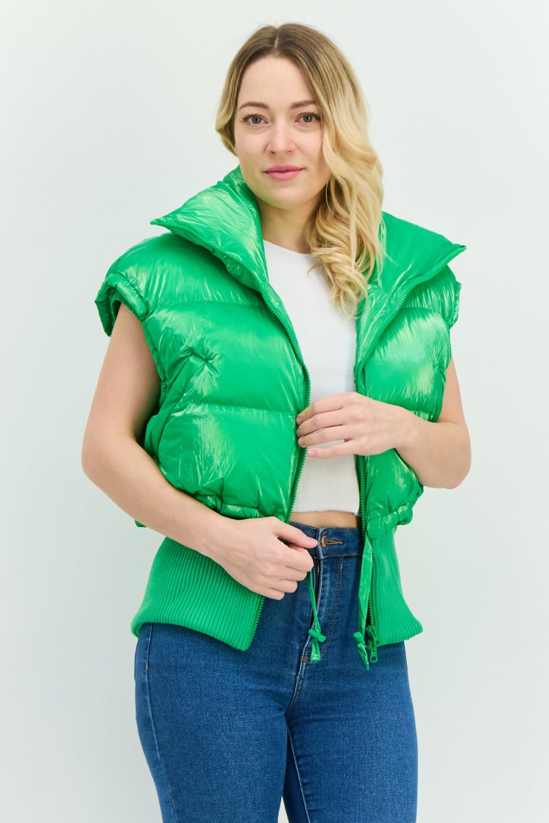 ASOS تصميم أسوس سترة نسائية عالية الرقبة مبطنة بلون أخضر - Image 1
