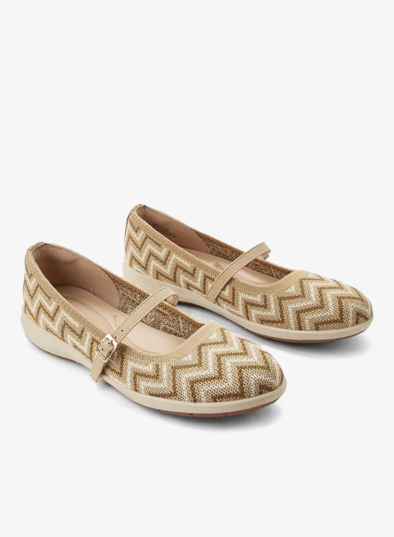 Le Confort Women Chevron Textured Ballerina Shoes