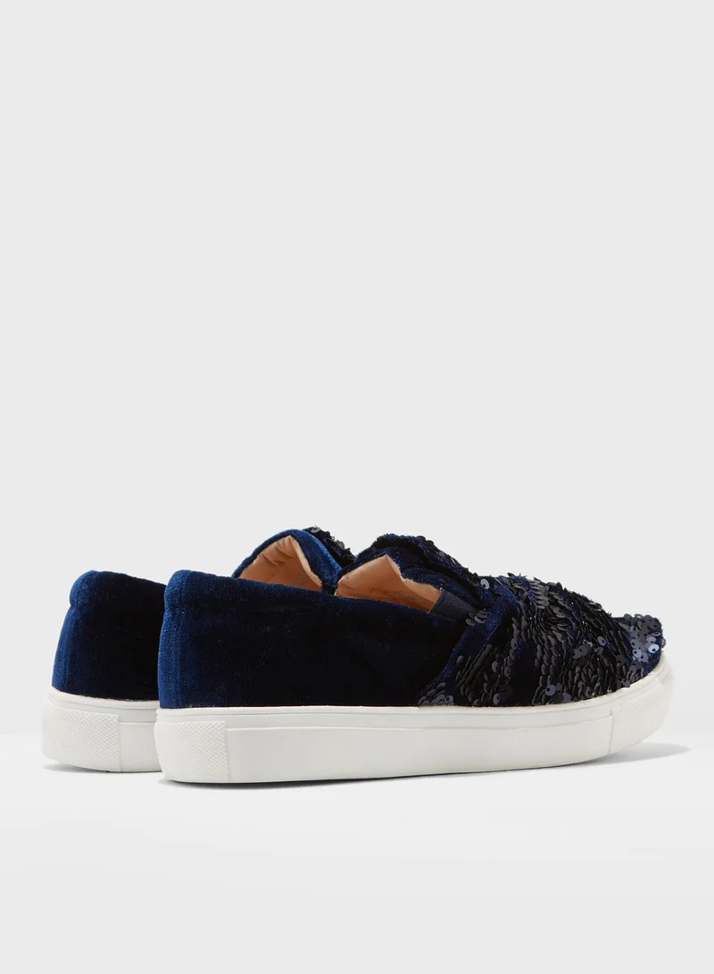 TOPSHOP Twisted Sequin Trainers