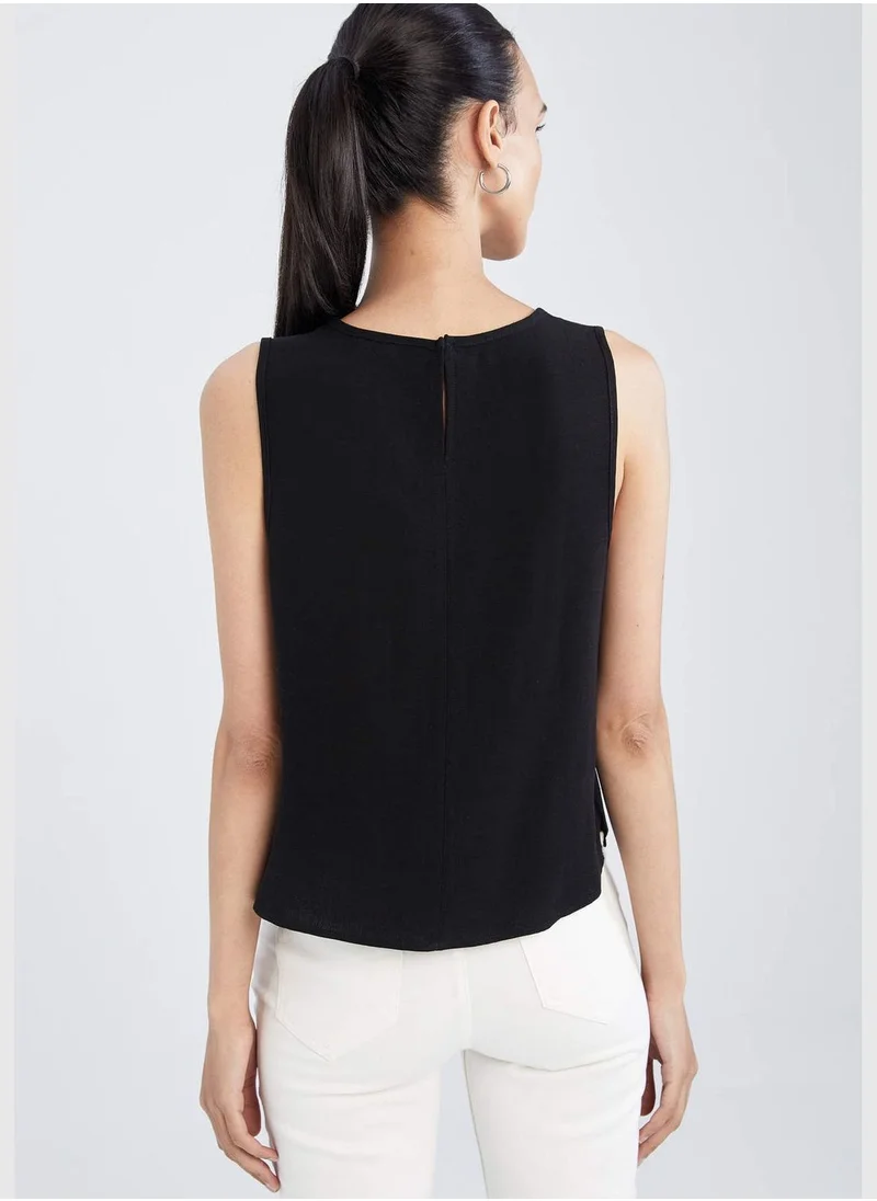 DeFacto Regular Fit Sleeveless Blouse