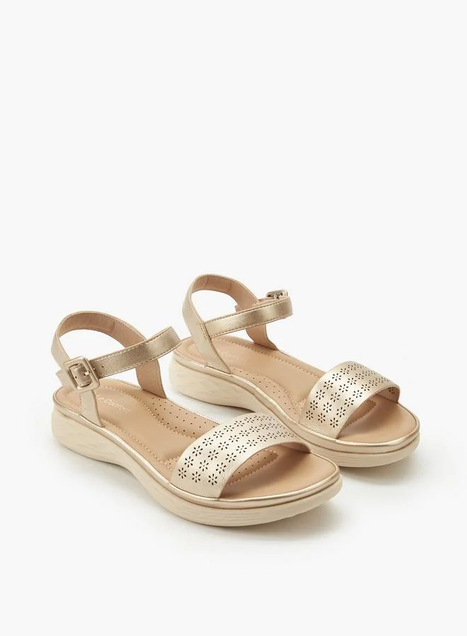 لو كونفورت Women Perforated Detail Sandals