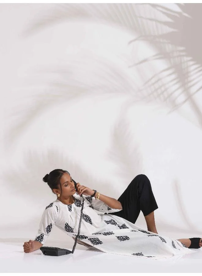 ترو برونز trueBrowns White Cotton Print Pleated Kurta Set