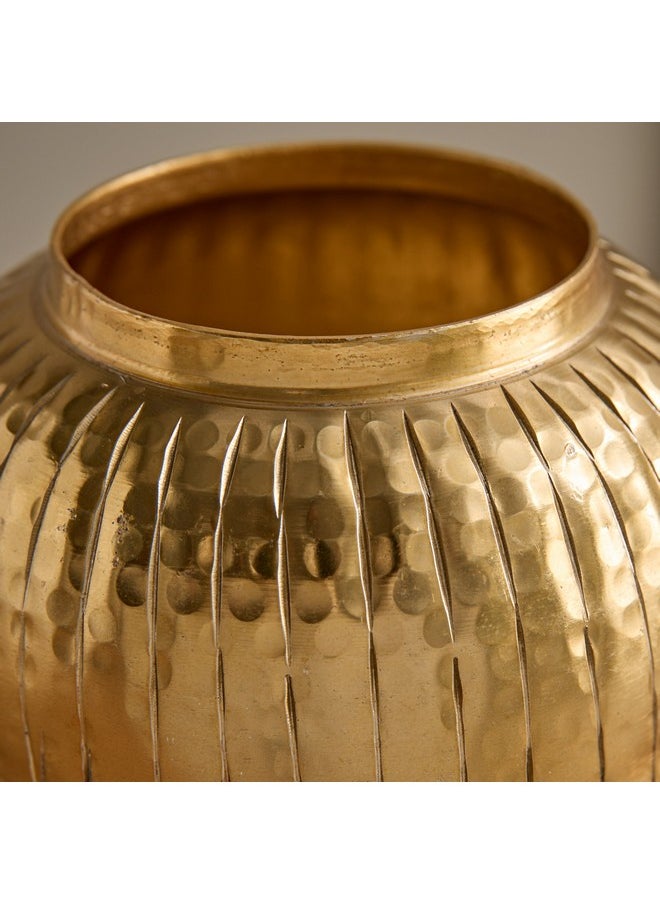 Home Box Ausie Aluminium Ribbed Vase 17.5 x 17.5 x 17 cm  - Image 3